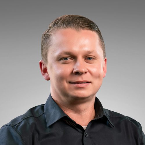 Damian-Turczanik-001